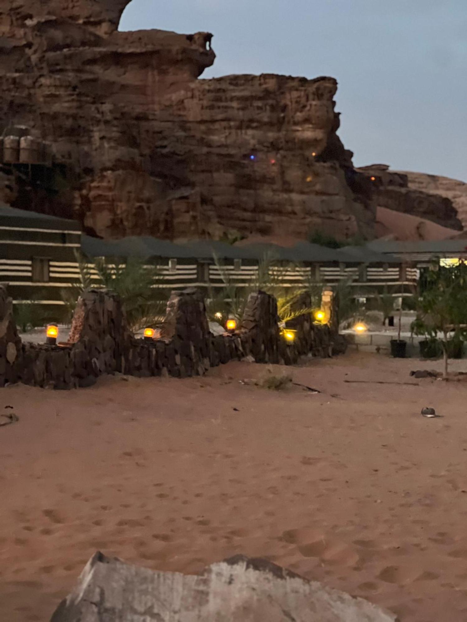 Revan Rum Luxury Camp Wadi Rum Extérieur photo