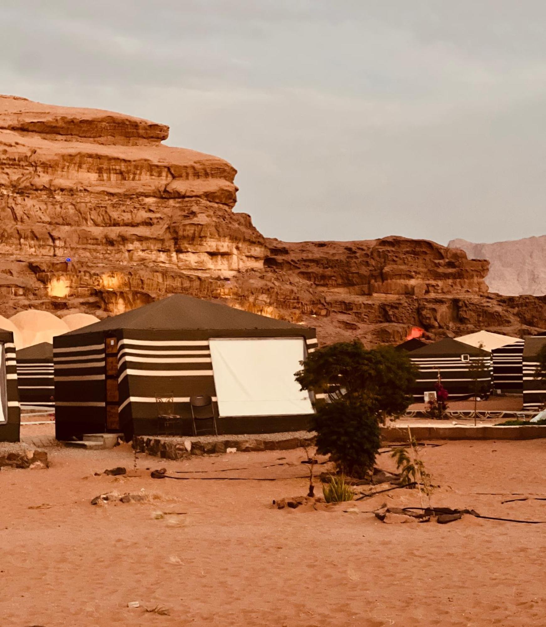 Revan Rum Luxury Camp Wadi Rum Extérieur photo